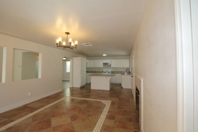 Foto del edificio - 9405 Salinger St