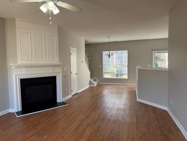 Building Photo - 109 Weststone Blvd