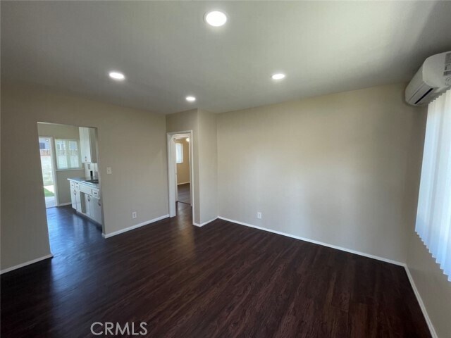 Foto del edificio - 417 W Crescent Dr