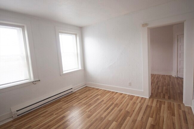 Foto del edificio - 1076 Washington St