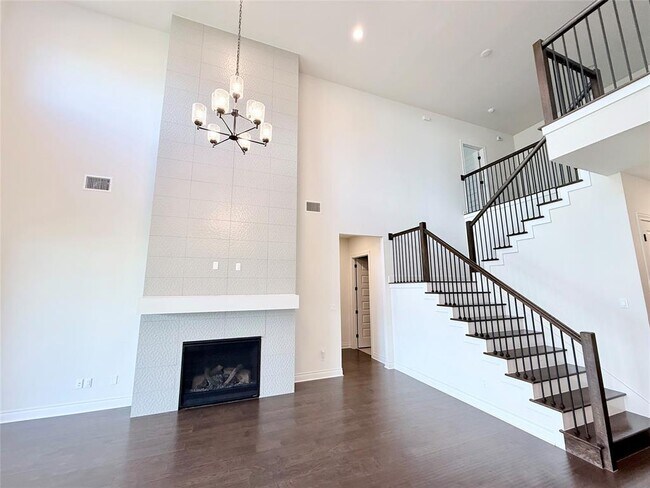 Foto del edificio - 113 Low River Ln