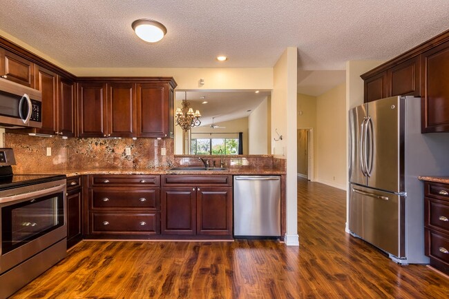 Building Photo - 8889 Odell Dr
