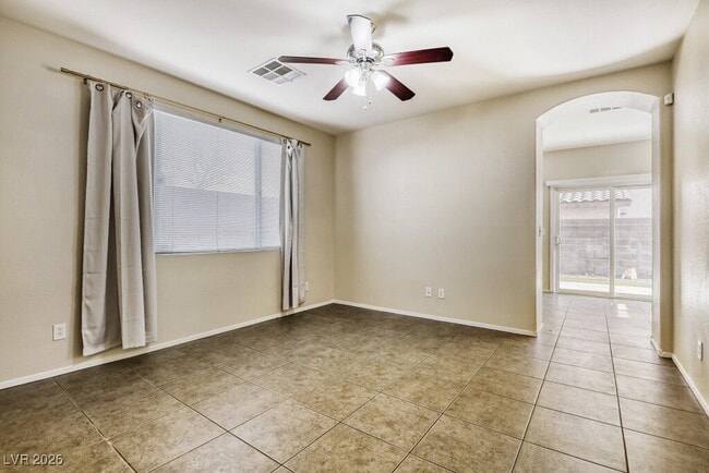 Foto del edificio - 10230 Lupine Meadow Dr