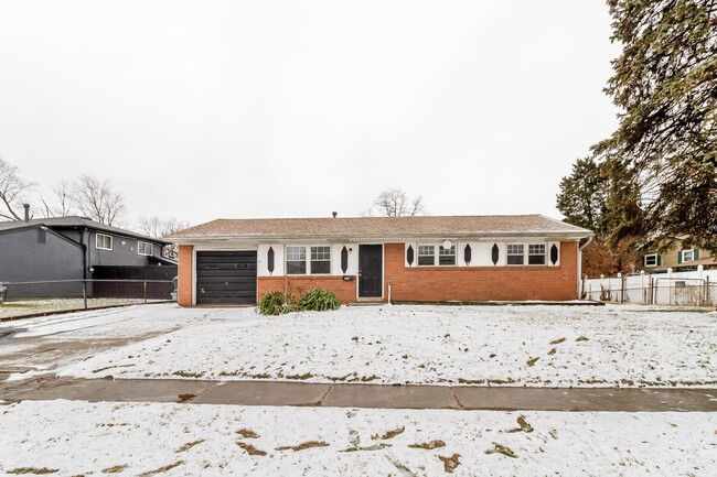 Building Photo - 4793 Carbondale Dr