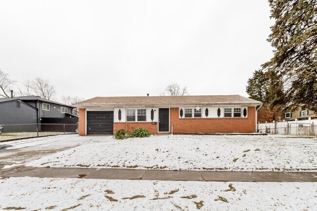 Foto del edificio - 4793 Carbondale Dr