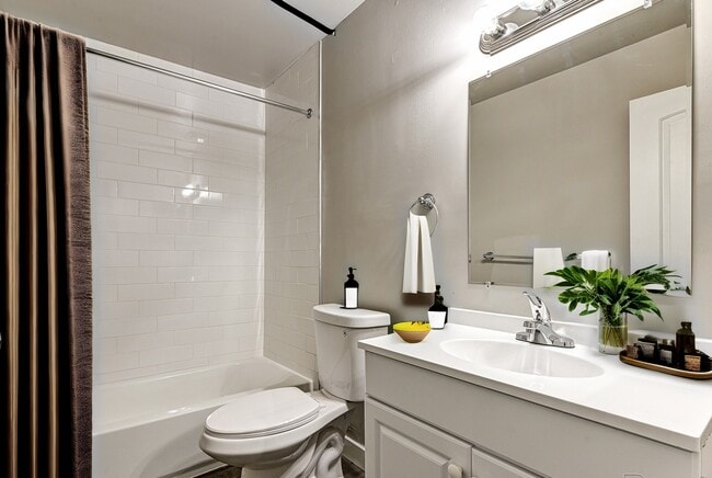 Bathroom - Chateau Apartments