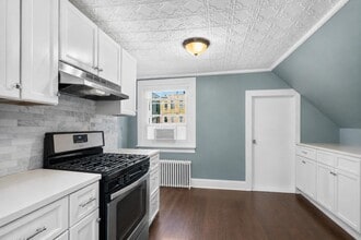 Building Photo - 117 Sherman Ave