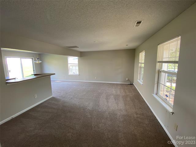 Building Photo - 12218 Stewarts Crossing Dr