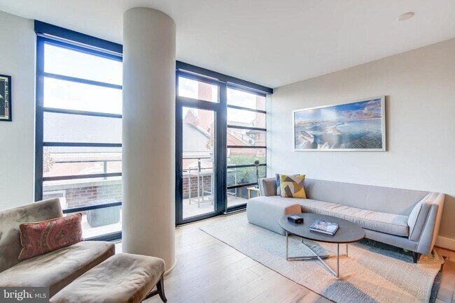 Foto del edificio - 1300 4th St SE