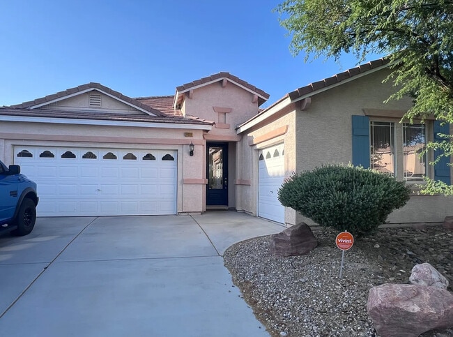 Building Photo - 1020 Jewel Springs Ln