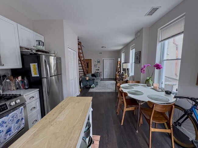 Foto del edificio - 1716 Mt Vernon St