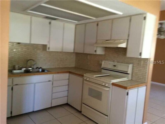 Foto del edificio - 6905 S Trask St