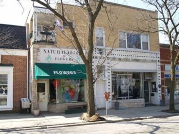 Building Photo - 2906 Central St