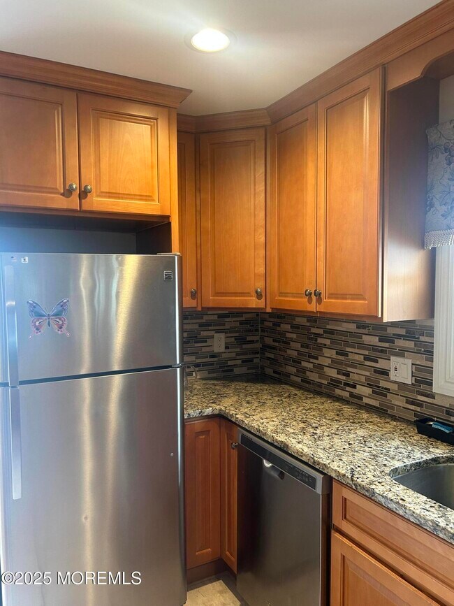 Foto del edificio - 77 Castle Harbor Dr