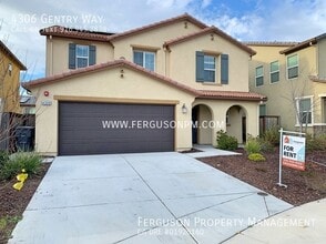 Building Photo - 4306 Gentry Way