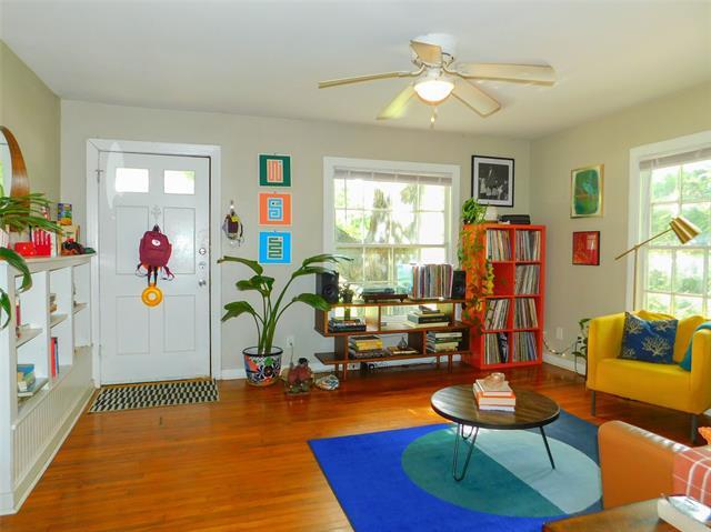 Foto del edificio - 1016 Coit St