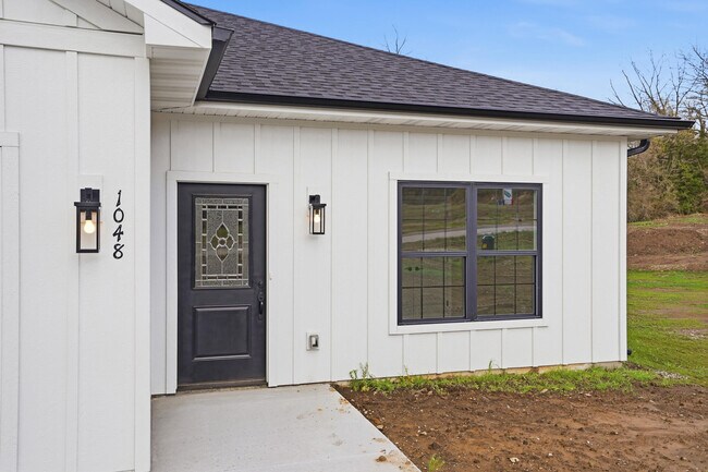 Foto del edificio - 1048 Stonehaven Dr