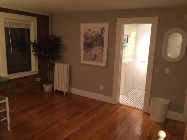 Foto del edificio - 1901 Stevens Ave