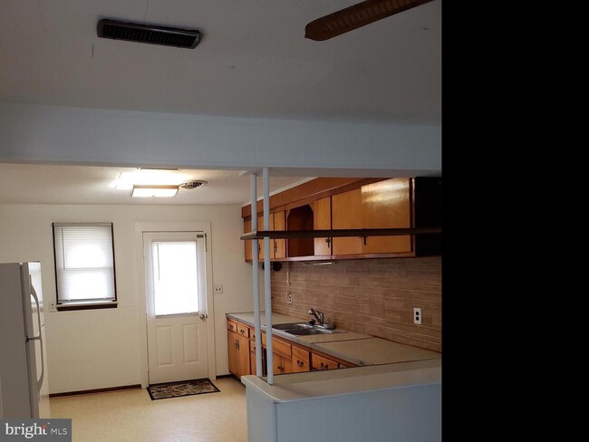 Building Photo - 8110 Nursery Rd