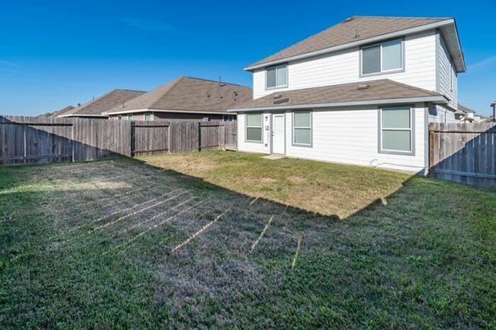 Building Photo - 5427 Latta Plantation Dr