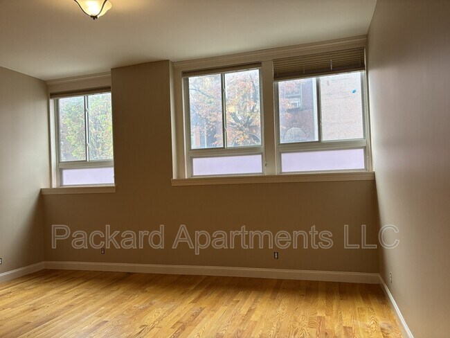 Foto del edificio - 260 Washington Ave