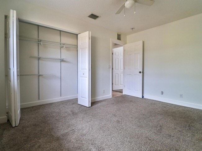 Building Photo - 1602 N J 1 St N