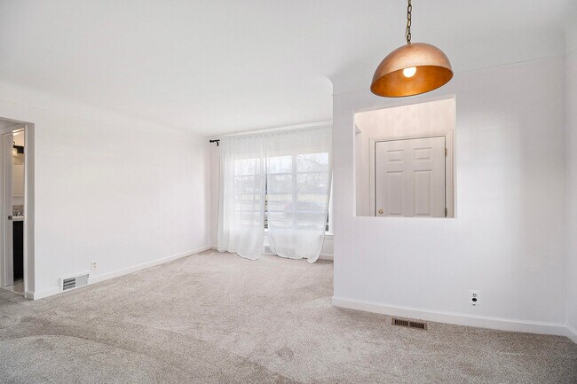 Foto del edificio - 4526 Cooper Ave
