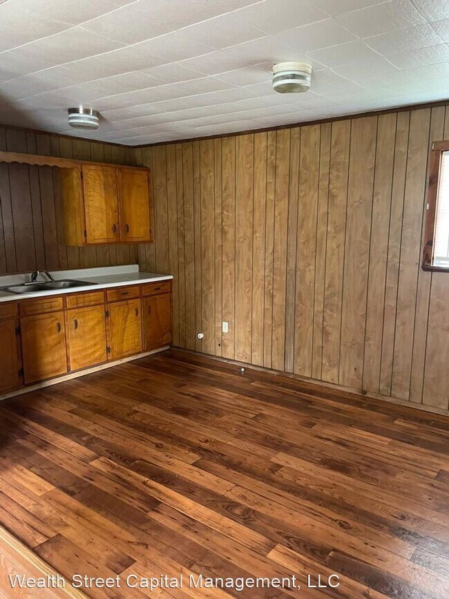 Foto del edificio - 1 br, 1 bath House - 3601 Pheasant St