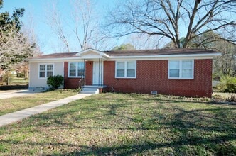 Building Photo - 3306 Bartee Ln NW