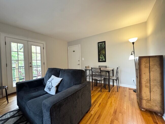 Foto del edificio - 4504 Holly St