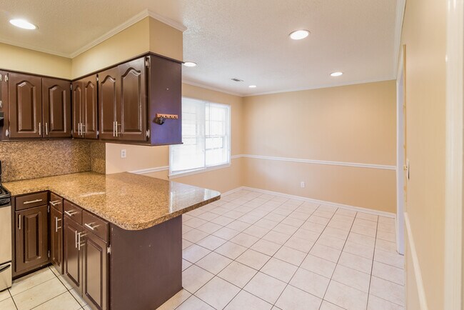 Foto del edificio - 306 Gippy Dr