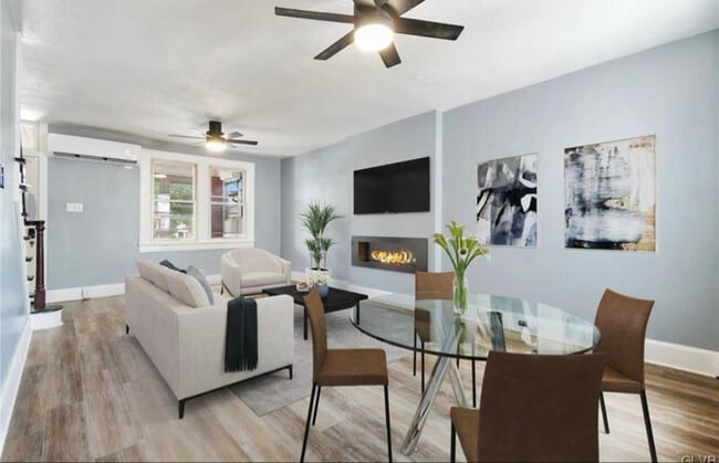 Foto del edificio - 256 Lehigh Ave