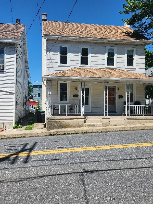 Primary Photo - 127 N Washington St