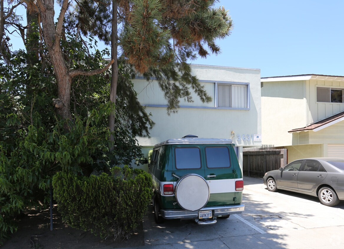 3631 McLaughlin Ave, Los Angeles, CA 90066 Apartments in Los Angeles