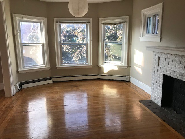 Primary Photo - 174 Lexington Ave
