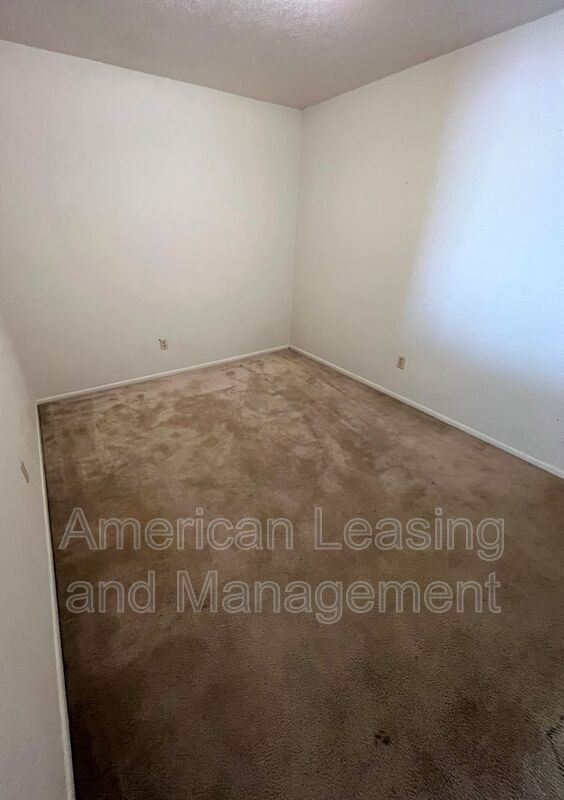 Foto del edificio - 2700 N 16th St