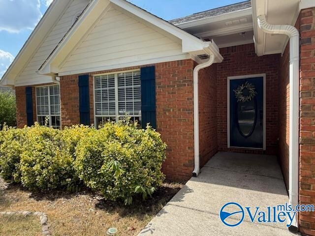 Building Photo - 113 Garden Brook Dr