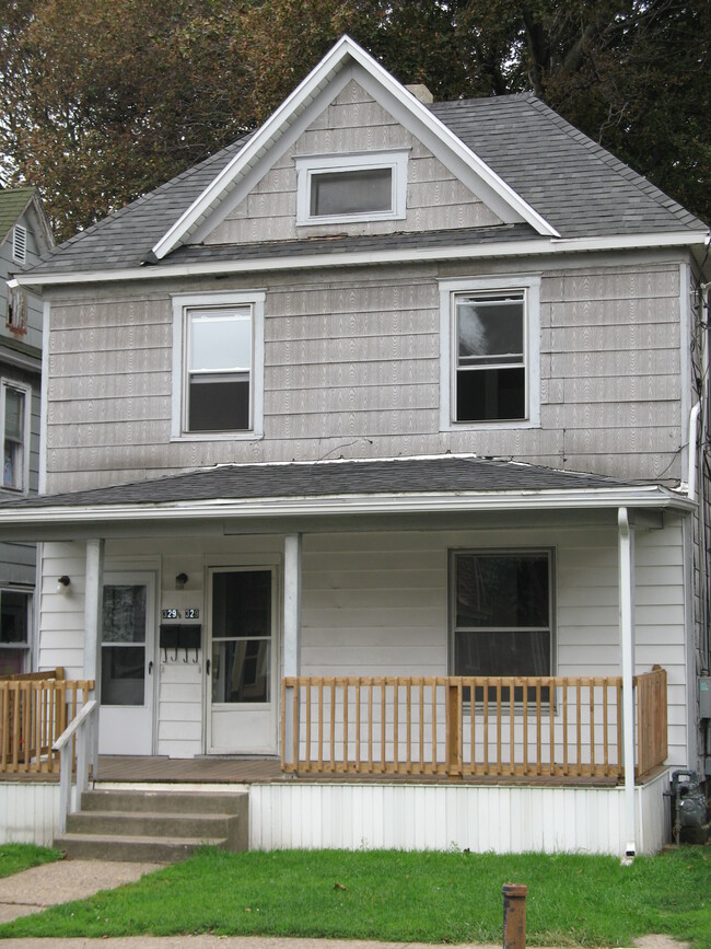 329 1/2 E. 26th St., Erie, PA - 329 1/2 E. 26th St.,