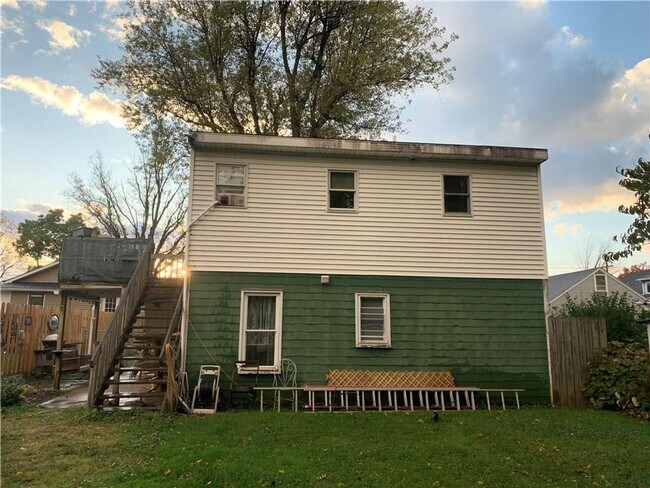 Building Photo - 4021 Old French Rd