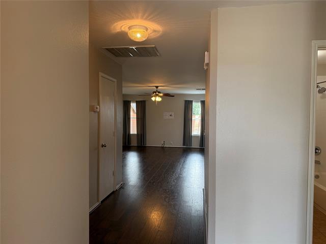 Foto del edificio - 4514 Quail Run Rd