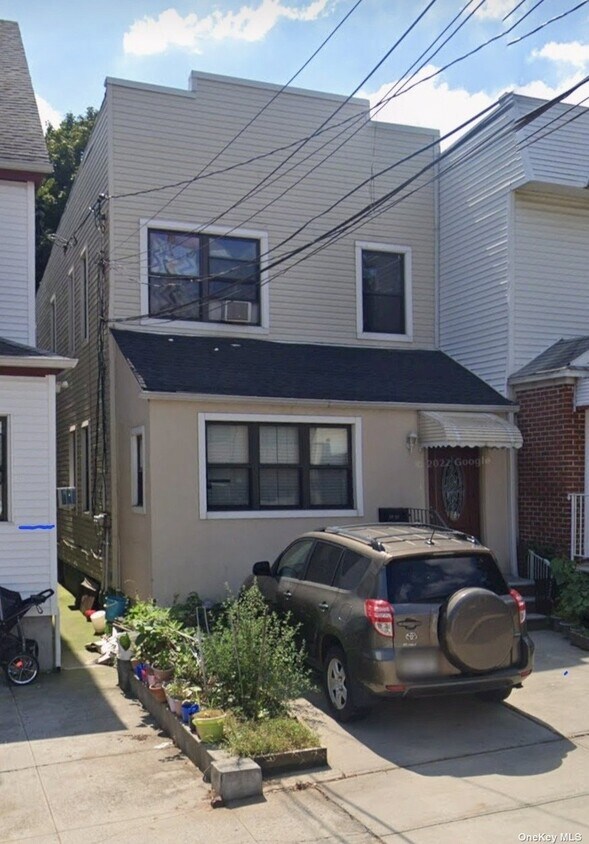 Primary Photo - 59-38 48th Ave