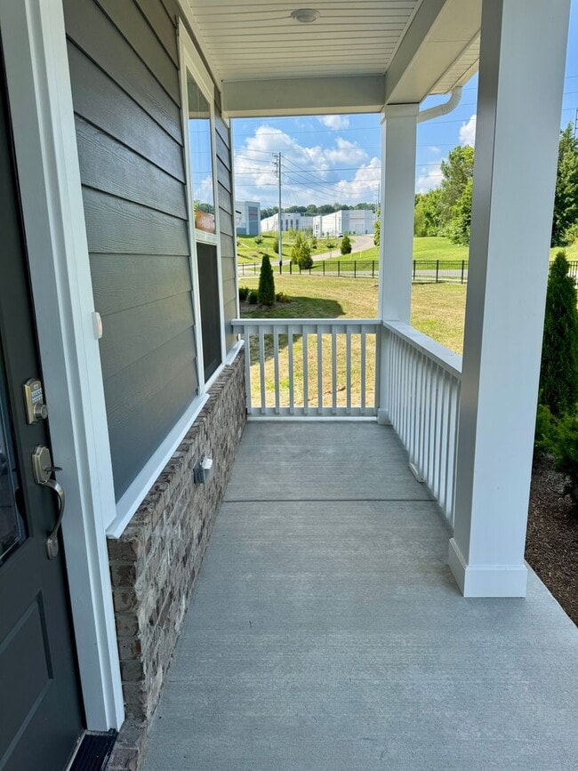 Building Photo - #brandnew, #garage, #3bedsuitesw/private b...