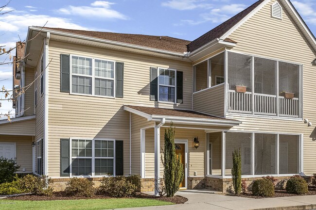 1940 Tara Ct Unit 103 Greenville Nc 27858 Condo For Rent In Primary Photo 1940 Tara Ct