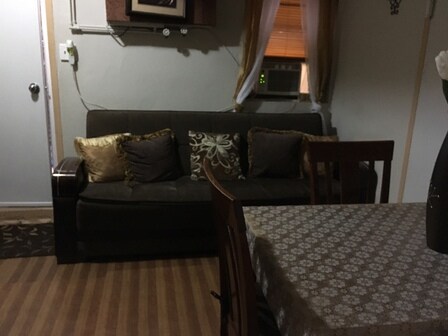 Foto principal - 401 W 52nd St