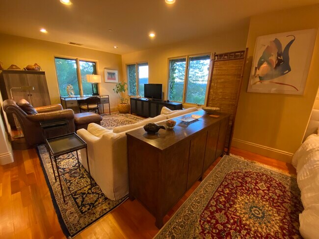 Foto del edificio - 3575 W Dry Creek Rd