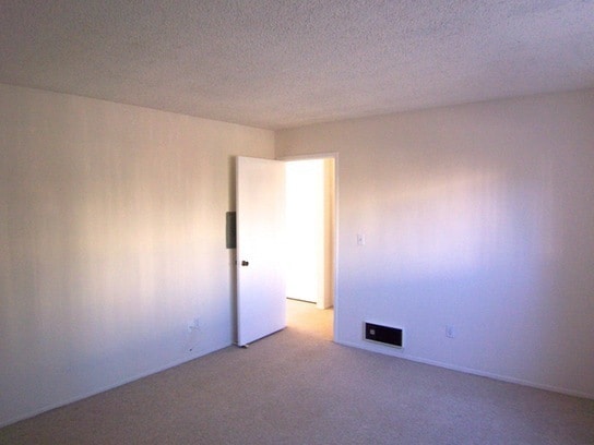 Building Photo - 9522 Carroll Canyon Rd