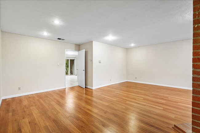 Building Photo - 3310 Fir Ave