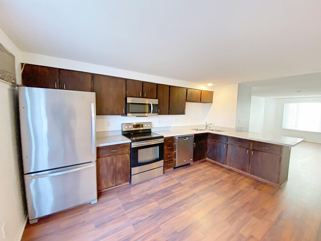 Foto del edificio - 9840 W Stanford Ave