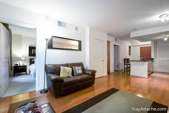 Foto del edificio - 1117 10th St NW