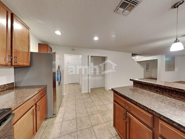 Foto del edificio - 7314 Tangle Bend Dr